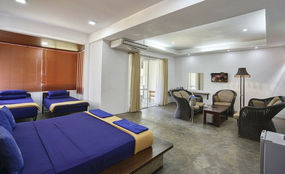 Фото Athena lake Boutique