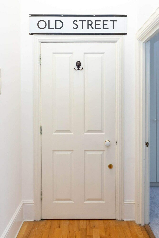 Фото Central 2 Bedroom Apartment Near Old Street