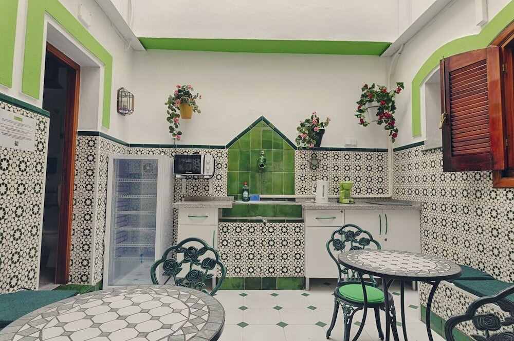 Фото Charming Nerja Hostel