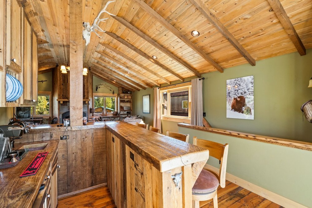 Фото The Big House at Bunk House