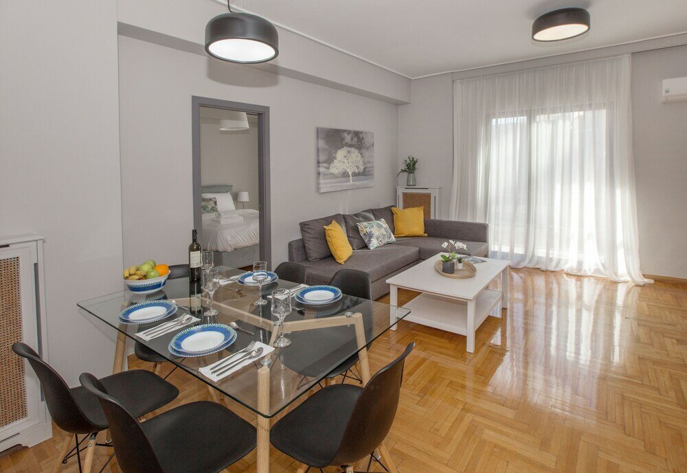 Фото Cozy Apartment in Syntagma - Plaka by Ghh