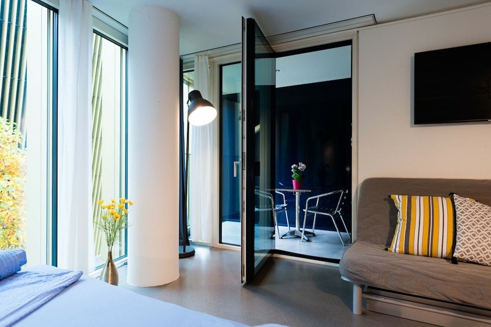 Фото Hitrental Allmend Comfort Apartments