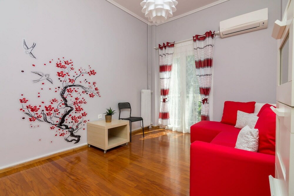 Фото Adorable 2 Bedrooms Apartment in Athens