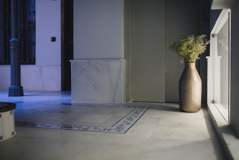 Фото Stay Komodo Byron Suites