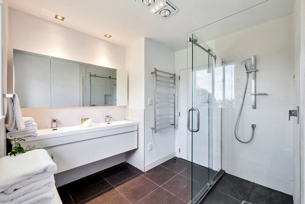 Фото Bright Airy & Spacious 3 Br Home