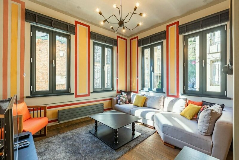 Апартаменты Historical Flat With Turkish Hammam в Бейоглу