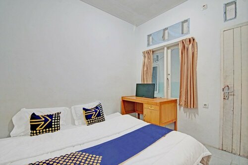 Гостиница Spot On 92974 Arsen House в Паканбару
