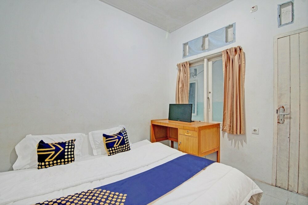 Hotel Spot On 92974 Arsen House, Pekan Baru, photo