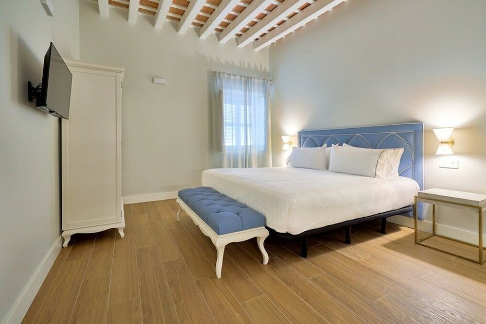 Фото Tandem Veedor De Galeras Suites