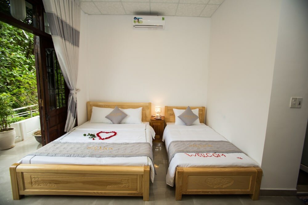 Фото Shark Hotel - Hostel