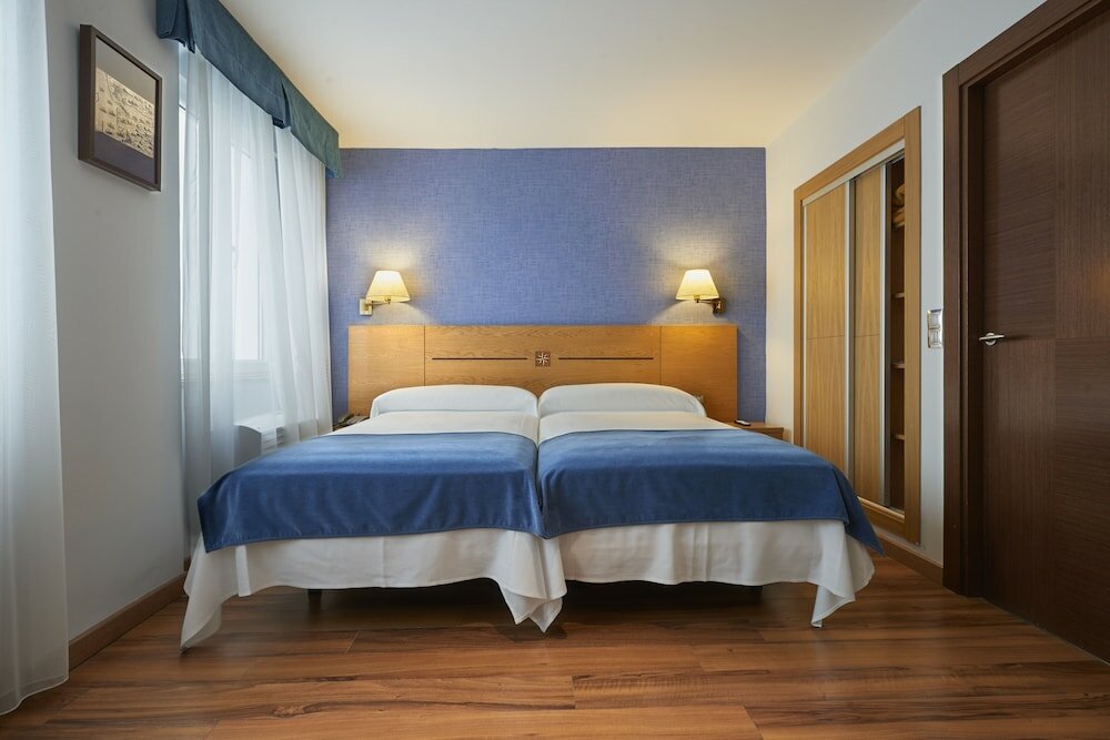 Фото Hotel La Serrana