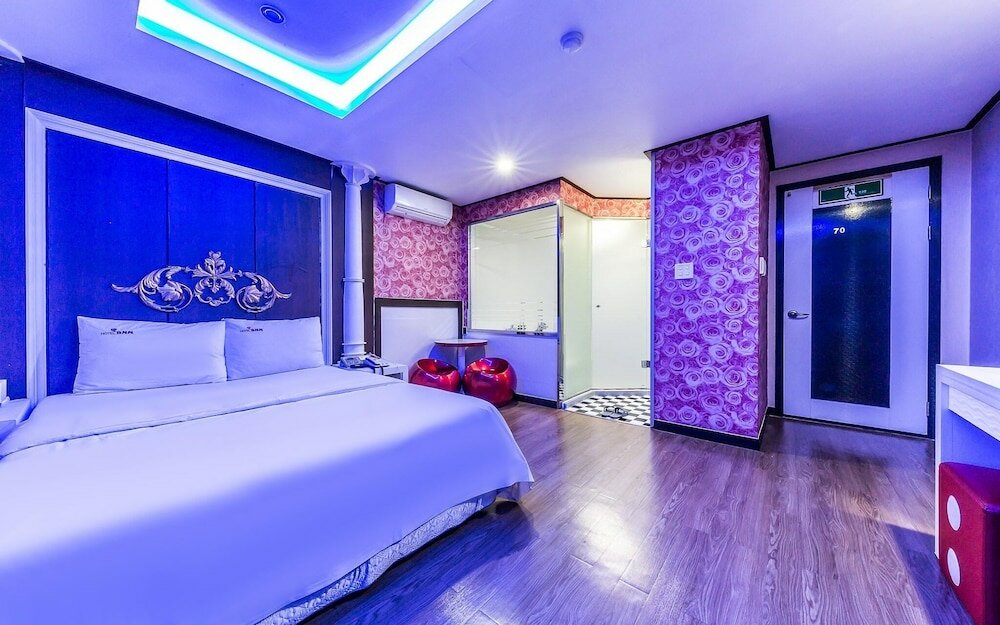 Фото Gangnam Bnn