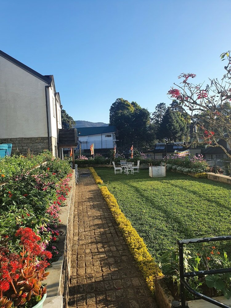 Фото Lakeside Cottages