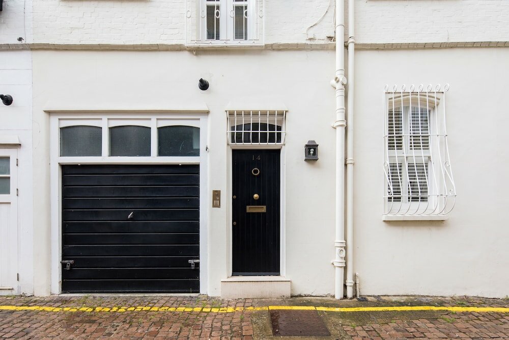 Фото Cornwall Gardens by Lime Street