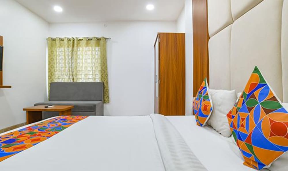 Фото Fabhotel Right Choice