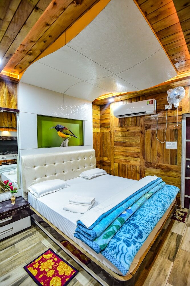 Фото Aranya Jungle Resort