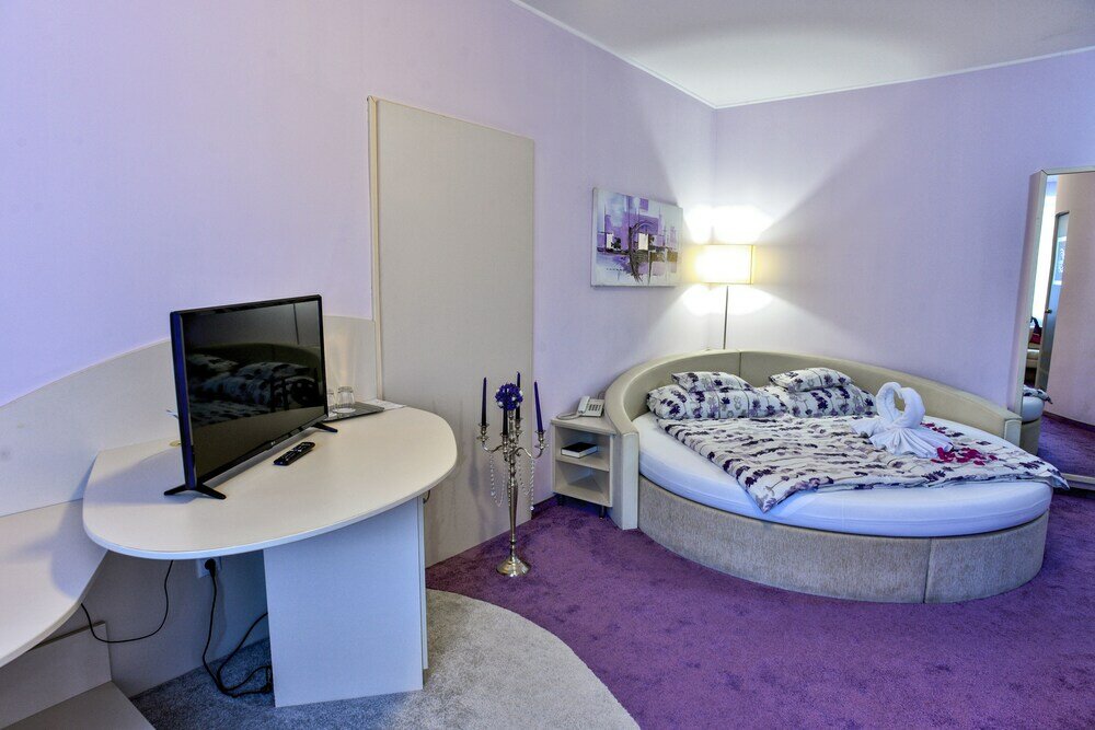 Фото Granada Konferencia Wellness Sport Hotel