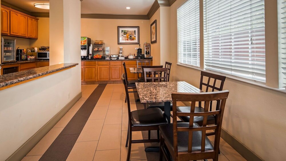 Фото Best Western Willits Inn