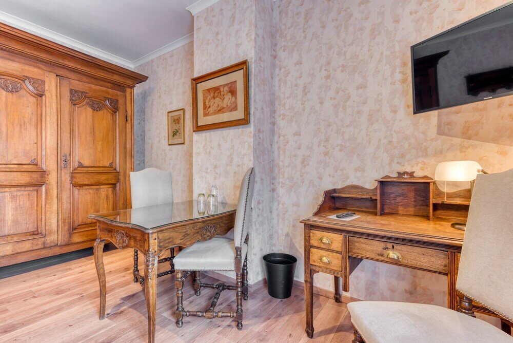 Фото Hôtel Le Cor de Chasse