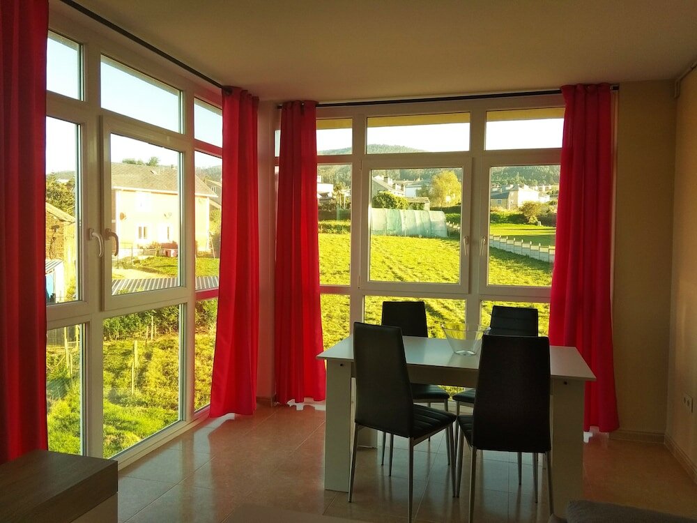 Фото Apartamentos Barreiros 3000