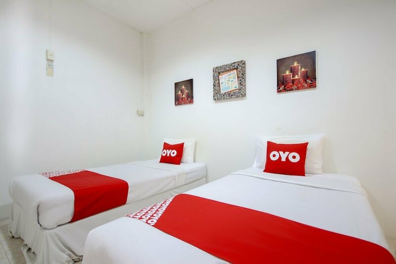 Гостиница Oyo 1054 Phuket Backpacker Hostel на Пхукете