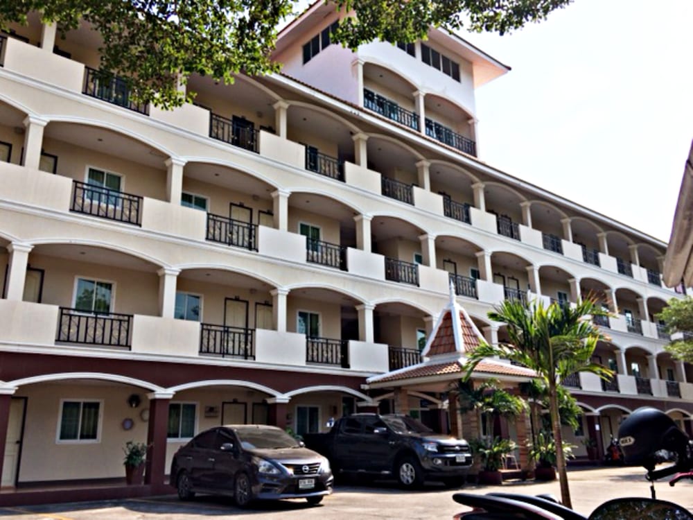 Фото Eec Home North Pattaya - Naklua