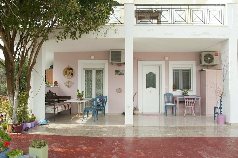 Гостиница Brezza Apartment F