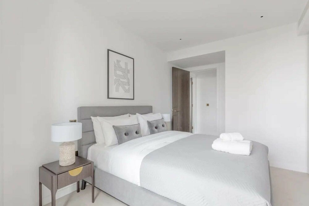 Фото Luxurious 2bd Flat by the River Near Vauxhall