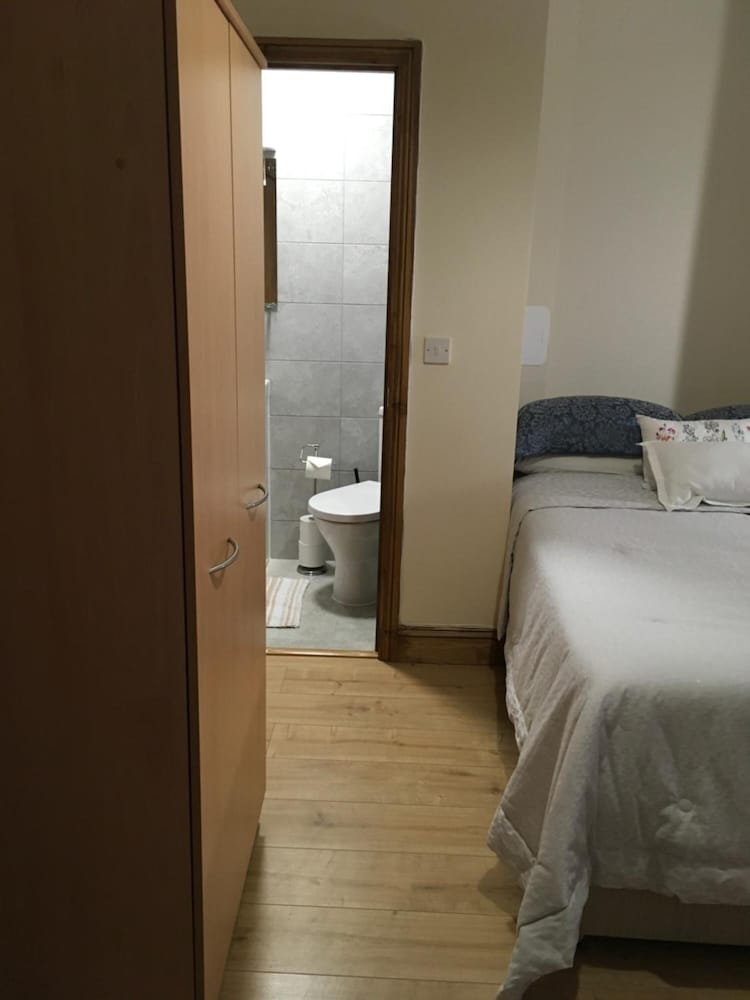 Фото Oxford City Guest House