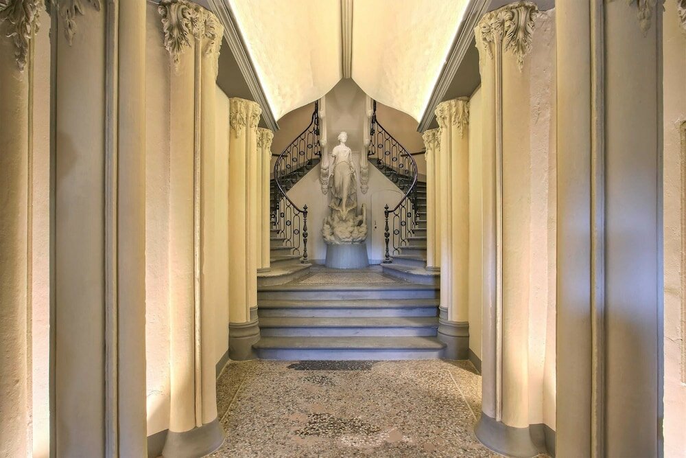 Фото Luxury Suite in Florence - Hosted by Sweetstay