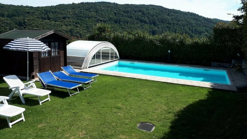Гостиница Chalet Dania With Garden Pool and Lake View