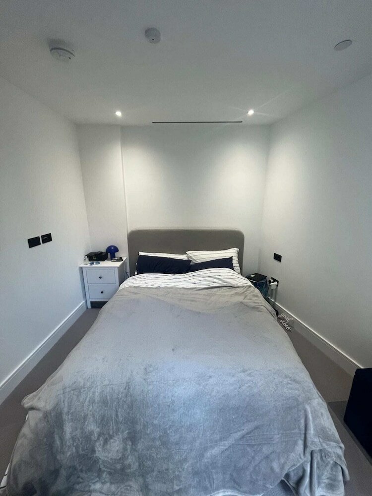 Фото Beautifully Designed 2bd Flat - Borough