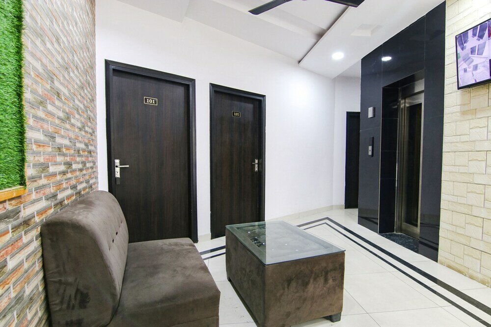 Фото Fabhotel City Stay