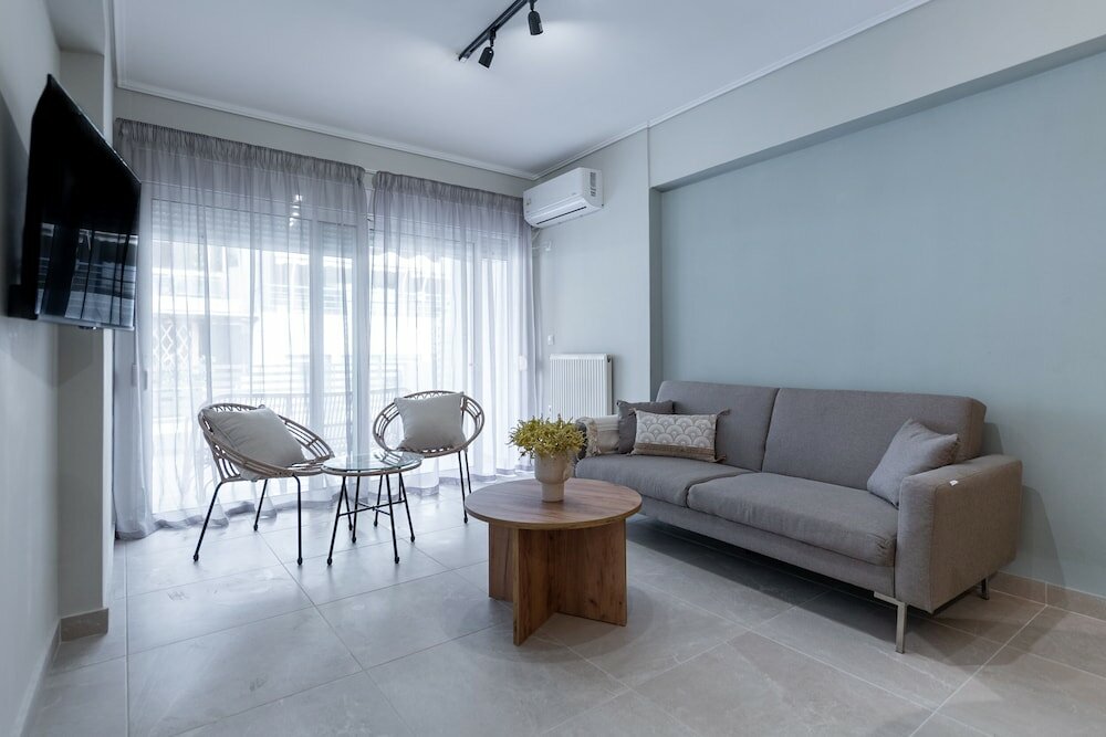 Фото Phaedrus Living Luxury Flat Ampelokipoi