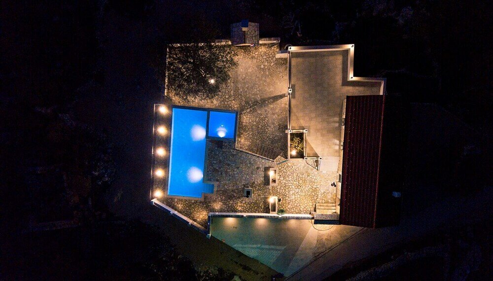 Фото Stipe - With Pool - H