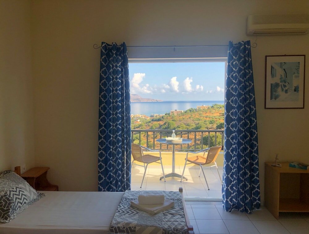 Фото Kaloudis Apartments