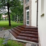 Monolith (2nd Grayvoronovsky Drive, 48), materiales de revestimiento