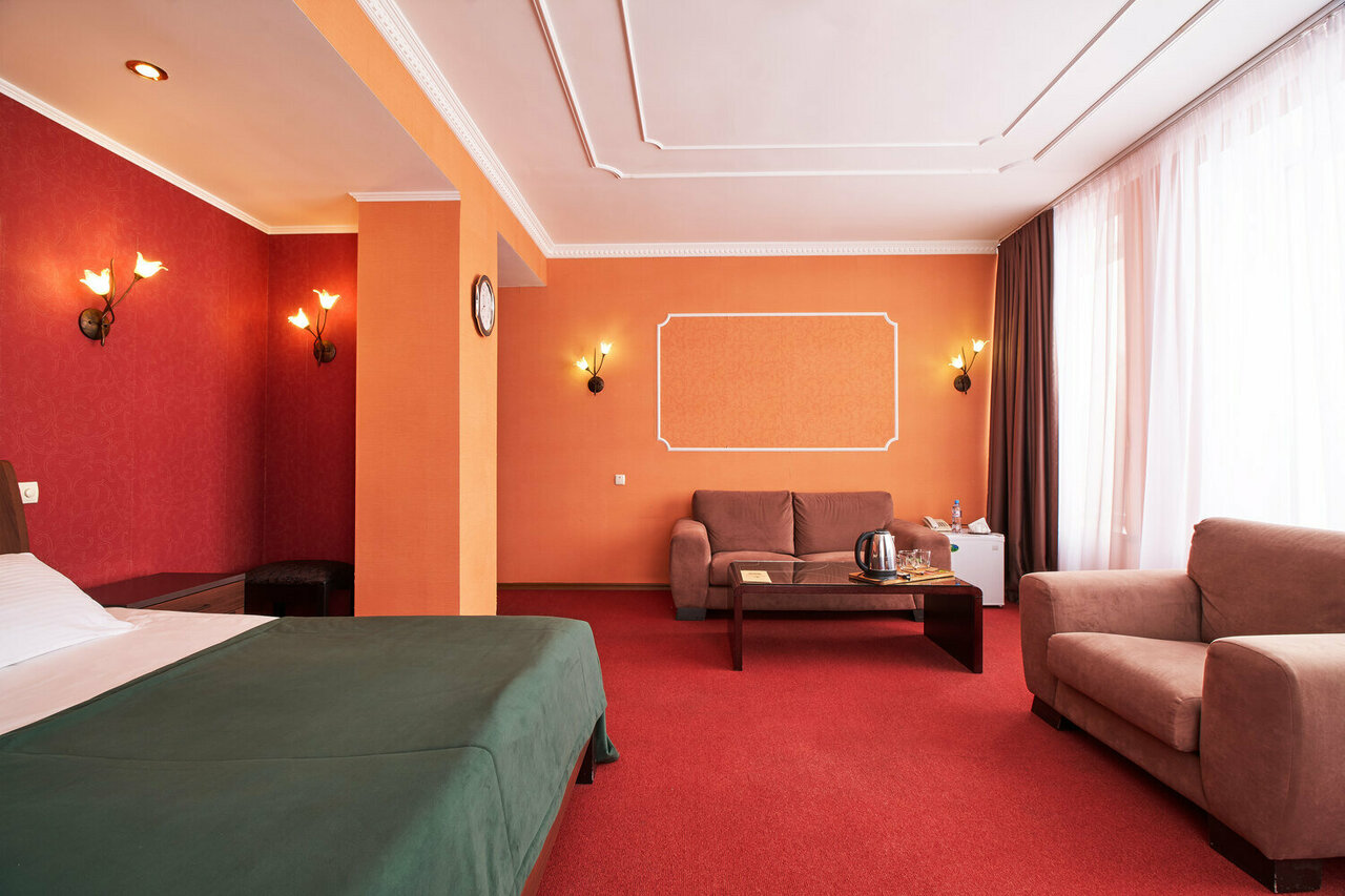 «9 отличных гостиниц и отелей Тольятти» фото материала