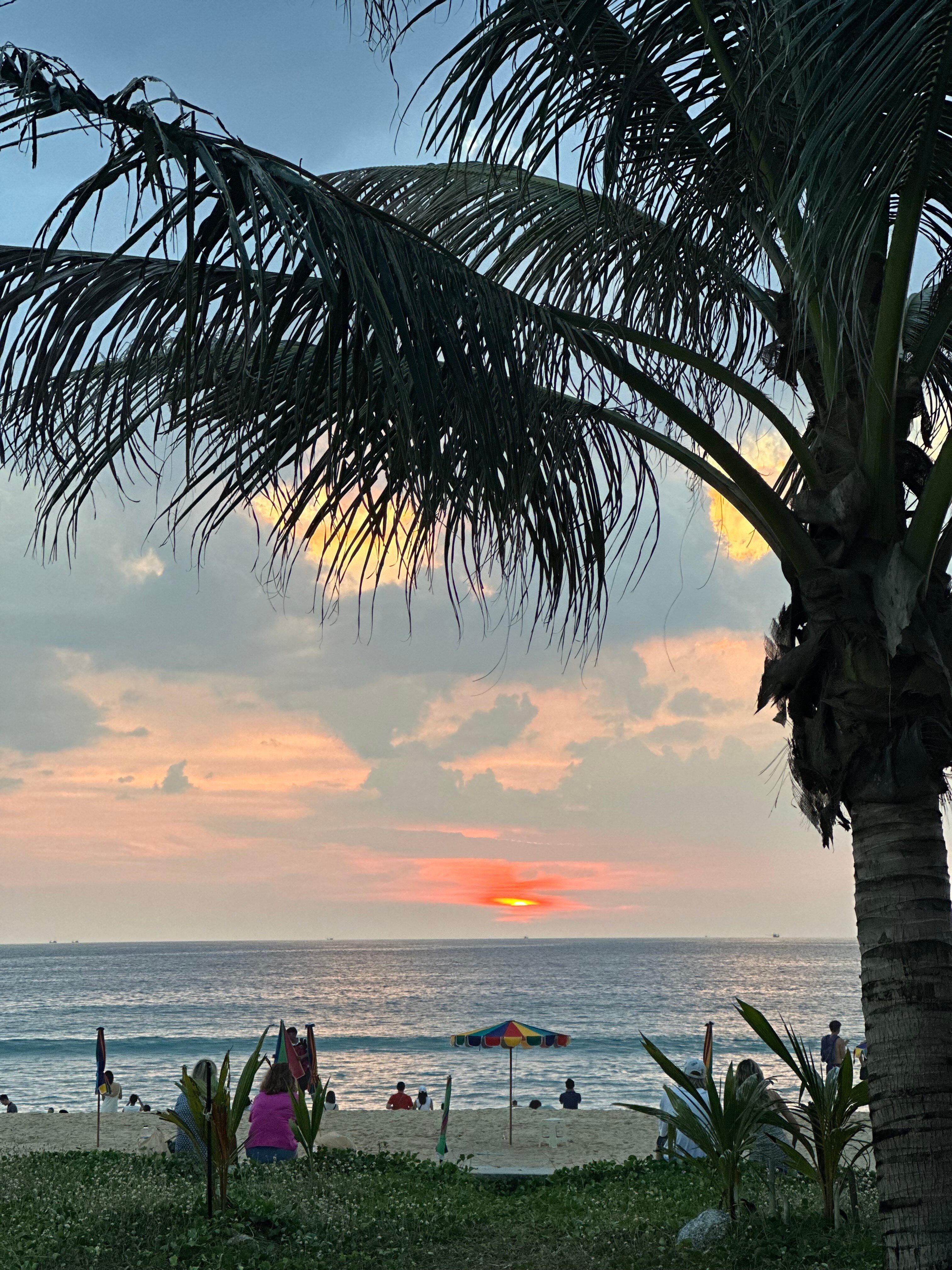 Фото In On The Beach