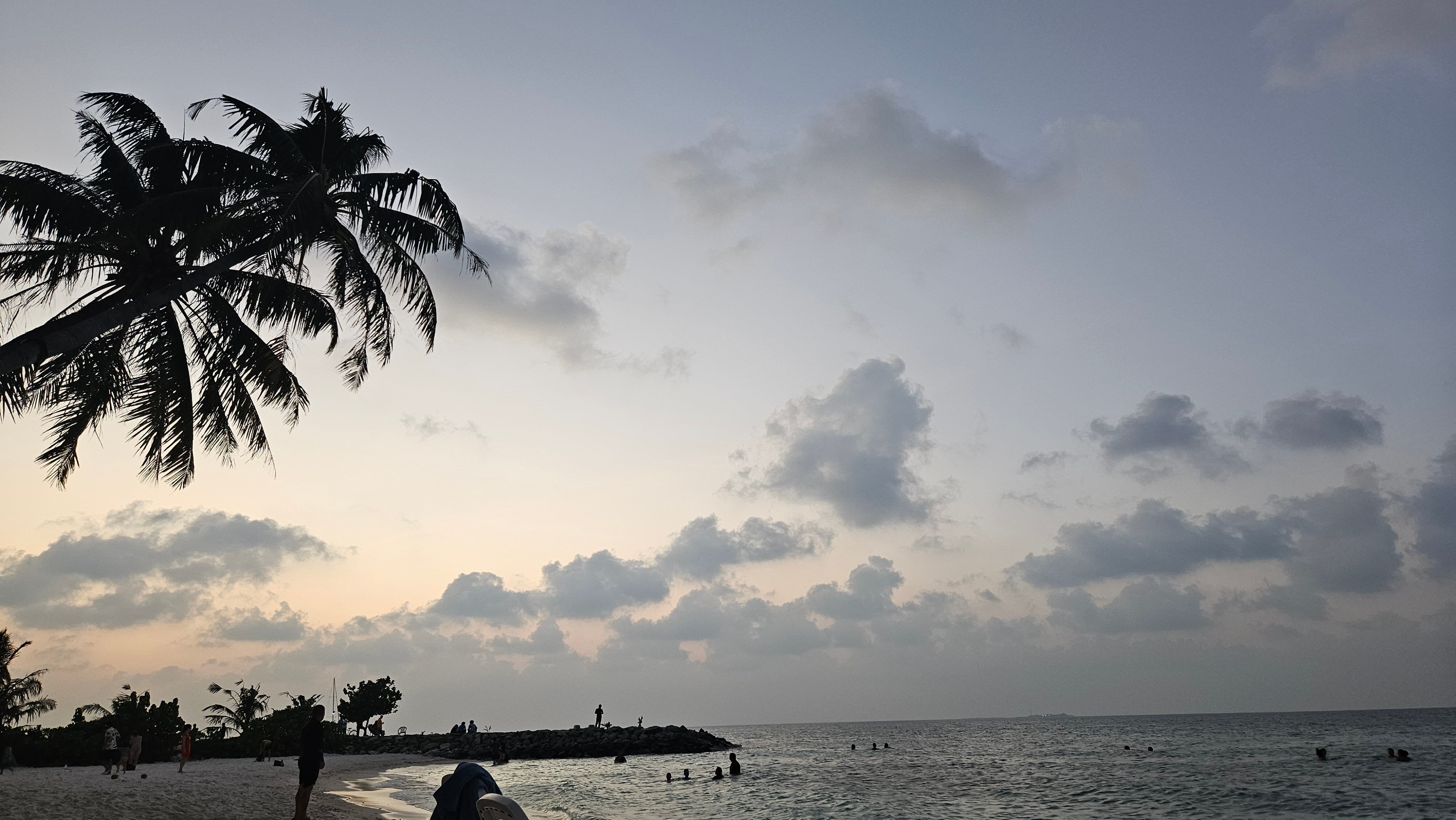 Фото Kaani Beach Hotel