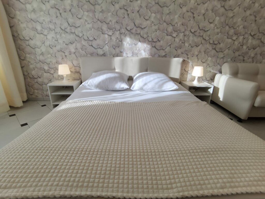 Short-term housing rental ZnsRent, Tula, photo