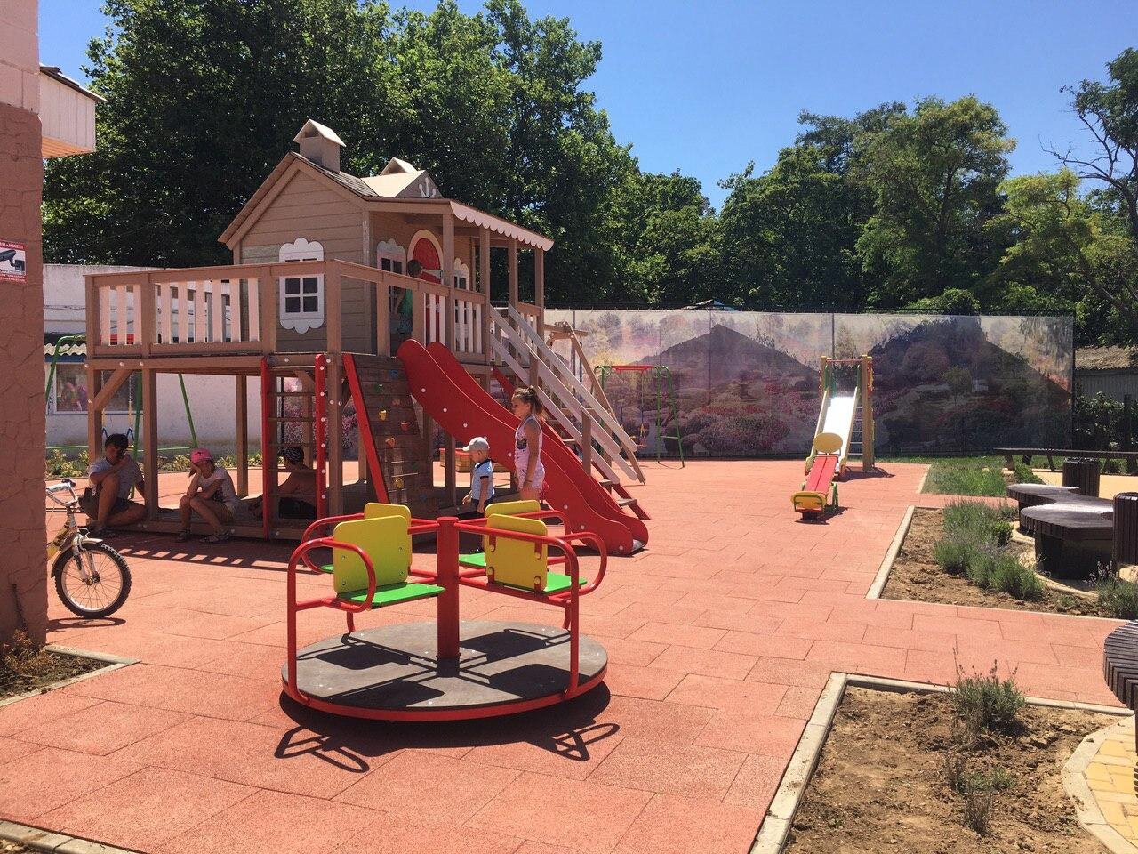 Фото отеля 4