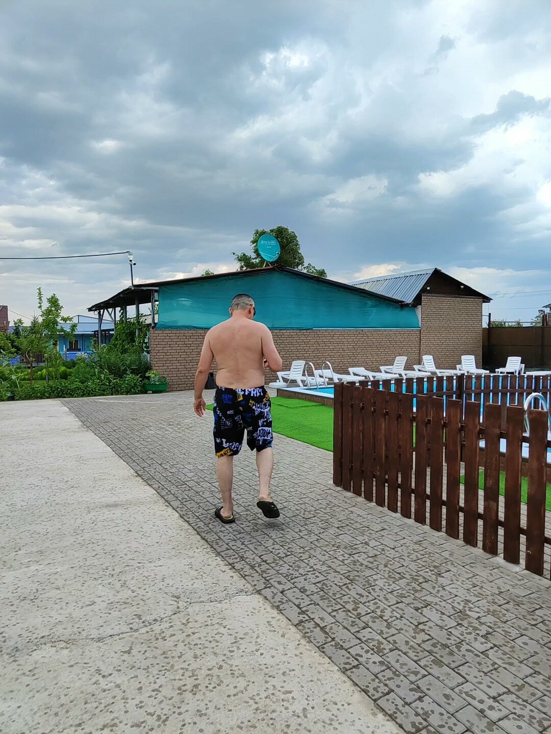 Фото Гостевой двор Малибу