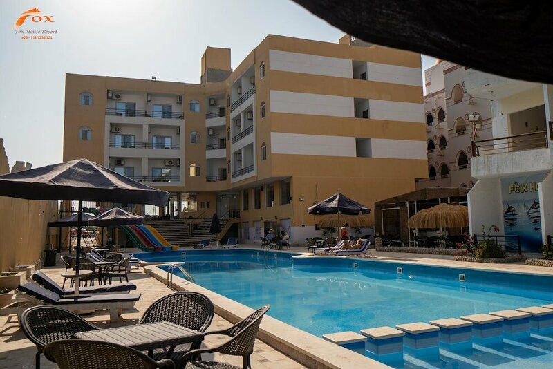 Гостиница Fox House Resort в Хургаде