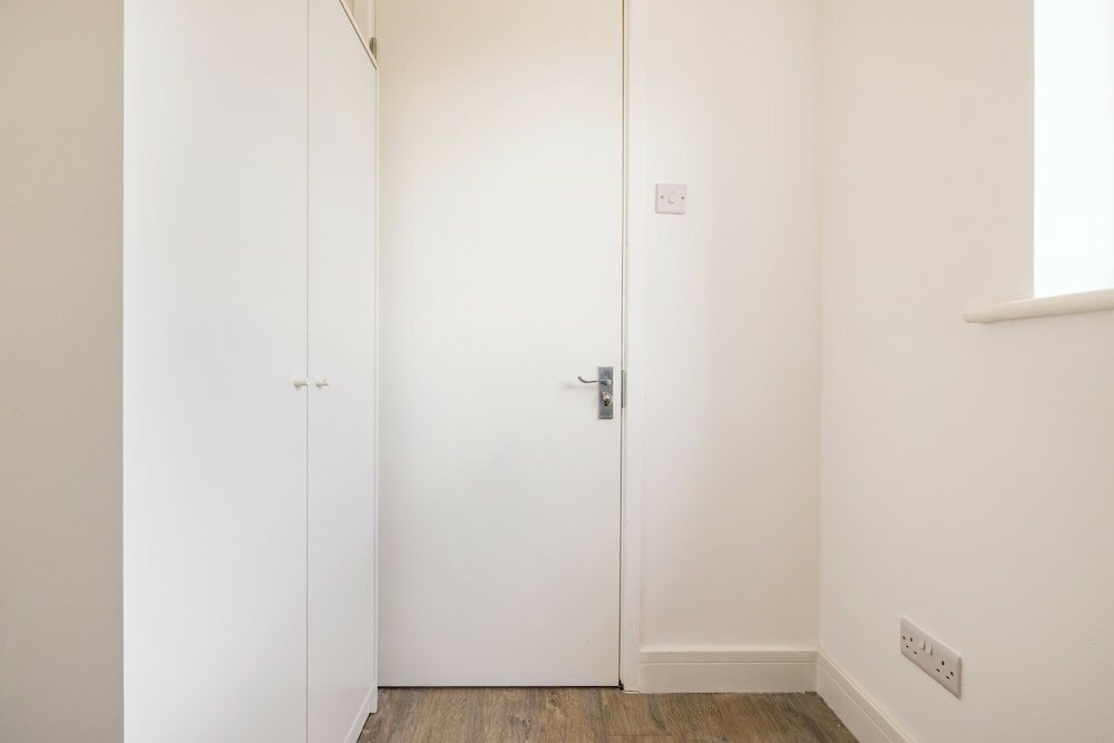 Фото The New Cross Collection