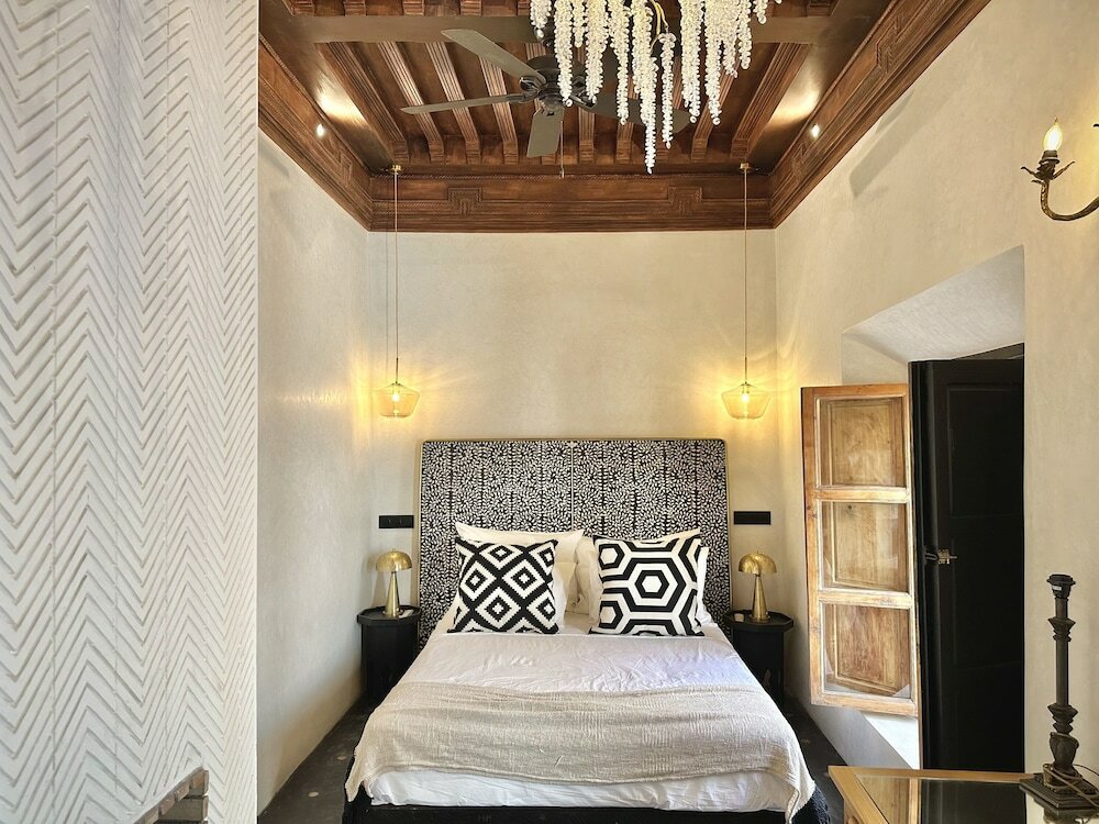 Фото Riad LallaBaya