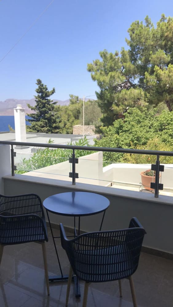 Фото Massouri Beach Hotel