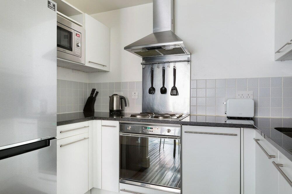 Фото The Liverpool Street Apartments