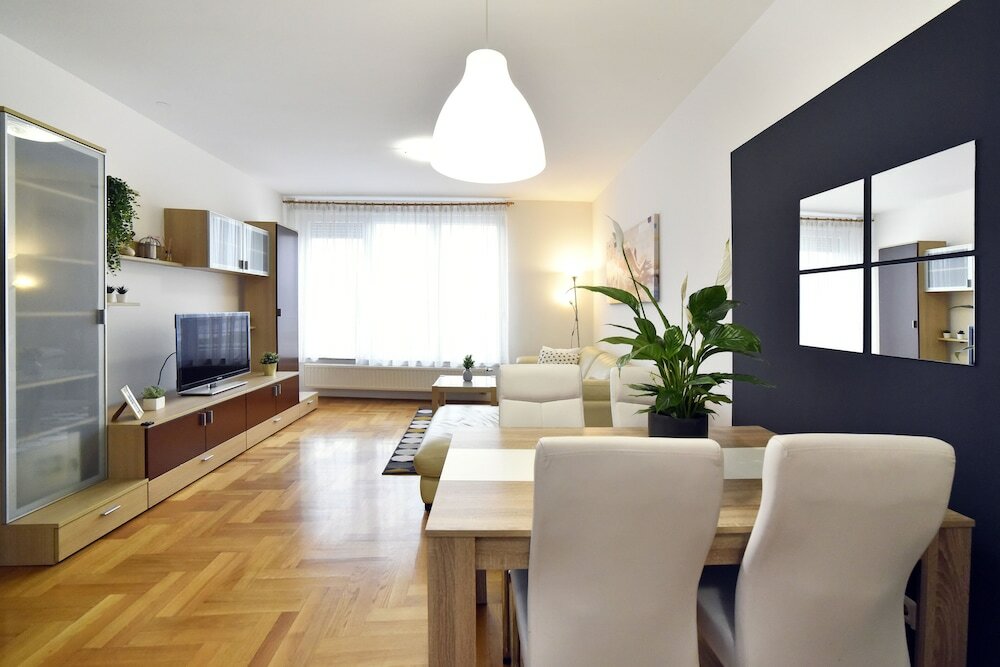 Фото Apartment Stadium