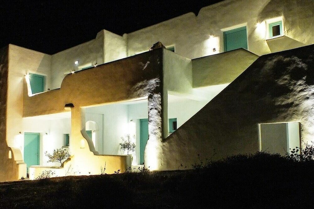 Фото Finikas Hotel